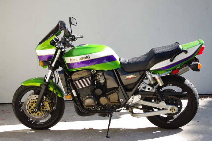 Kawasaki ZRX1200R Motorcycle